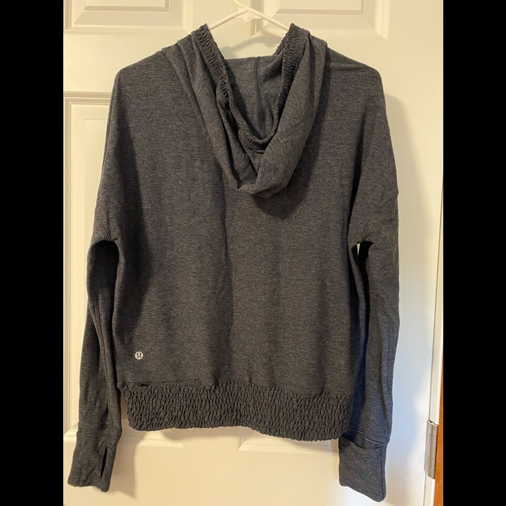 Lululemon long sleeve Hoodie